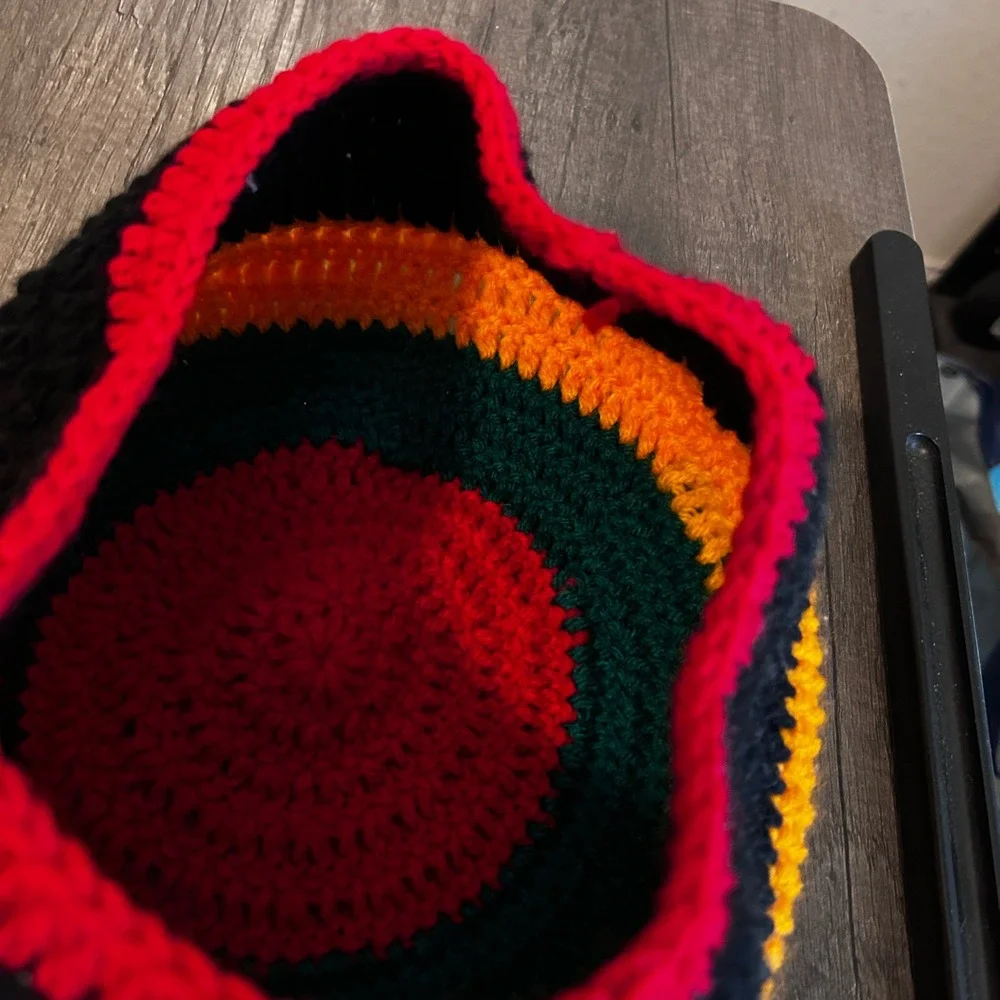 Hand Knit Beret Unisex One Size Multicolor Colorblock Crochet‎ Slouchy Artwear